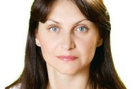 На Сумщине новоизбранный депутат вынуждена уехать за границу