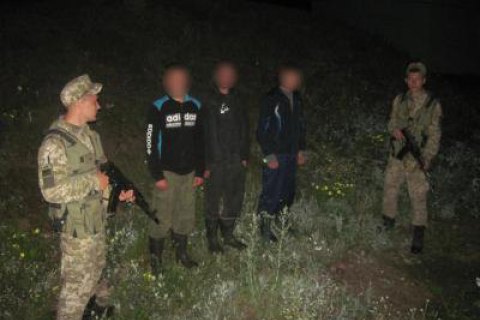 В Сумской области задержали трех граждан РФ за нелегальное пересечение границы
