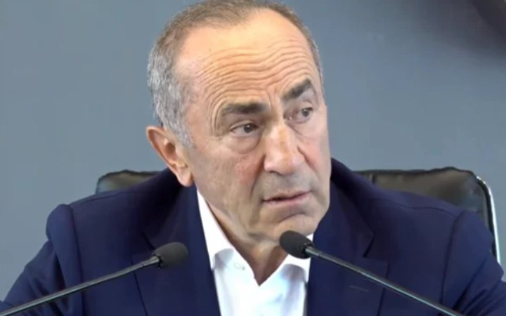 У Вірменії затримали колишнього президента Роберта Кочаряна і його сина