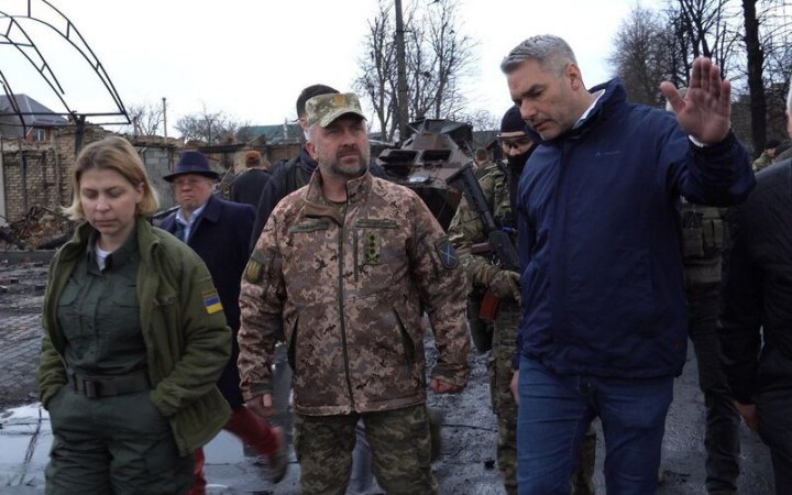 Федеральный канцлер Австрии посетил Бучу