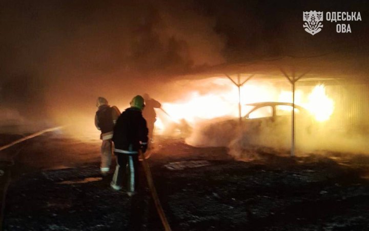 Росія пошкодила на Одещині автостоянку та притулок для тварин