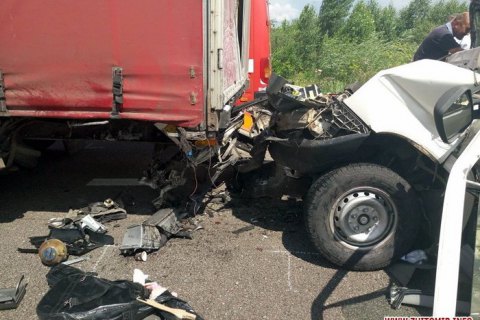 Затримано власника маршрутки, яка розбилася на трасі біля Житомира