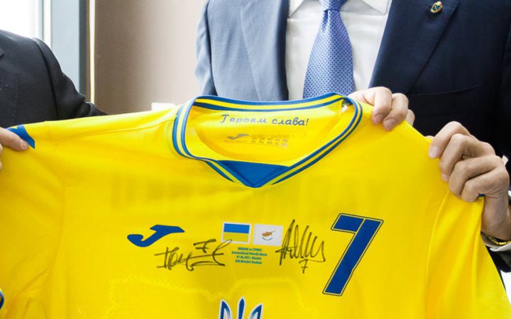 Техничний спонсор збірної України припинив співпрацю з російськими командами