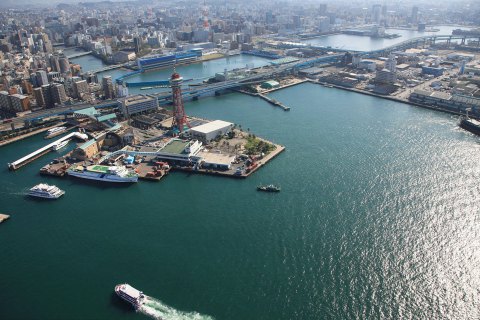 Япония обещает запустить к 2025 году суда без людей на борту