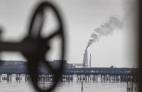 На півдні Туреччини обвалилася нафтова вежа, загинув інженер