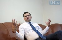 Кулеба назвал визиты Путина в Крым "признаком неуверенности"