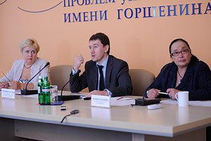 Украинское общество занимается самолечением, - эксперт  