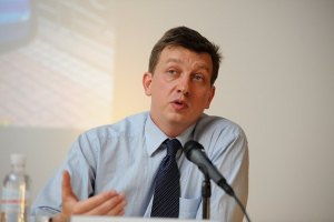 На Дония пытаются оказать политическое давление?