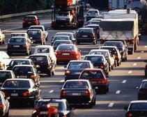 Жители Днепропетровской области предпочитают автомобили поездам