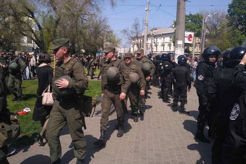 Полиция предотвратила потасовки с участием националистов у Куликова поля