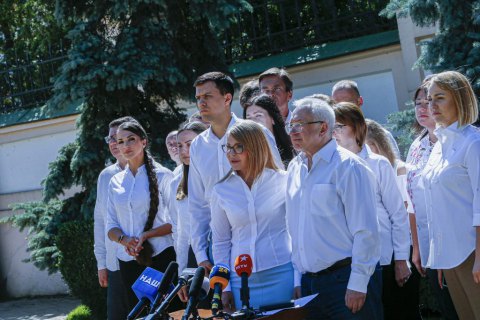 "Батькивщина" планирует выдвинуть примерно 40 тысяч кандидатов в депутаты по всей стране