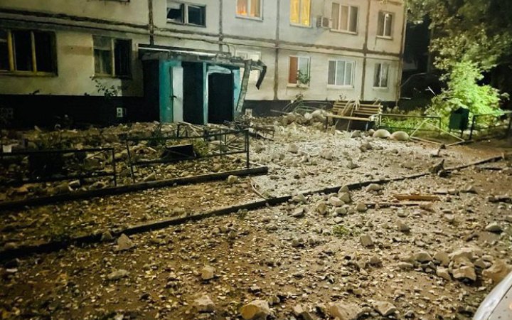 ​Росіяни вночі обстрілювали спальні райони Харкова