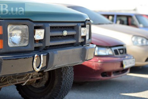Новые строительные нормы запретят автостоянки внутри жилых кварталов