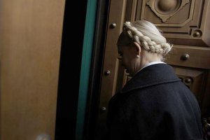 Тюремщики: Тимошенко опять смогла поговорить по телефону