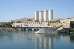 Курды отбили у исламистов крупнейшую плотину в Ираке