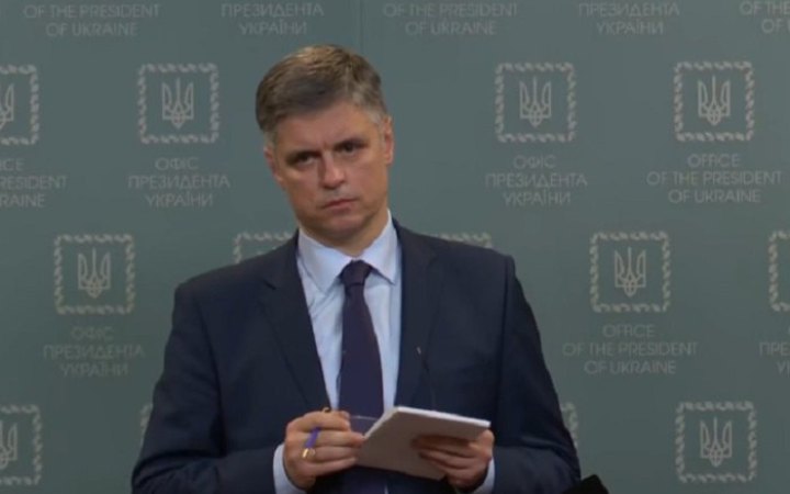 У Великобританії перебувають близько 104 тисяч українців, - Пристайко