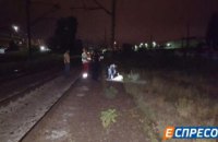Женщина погибла под колесами электрички в Киеве