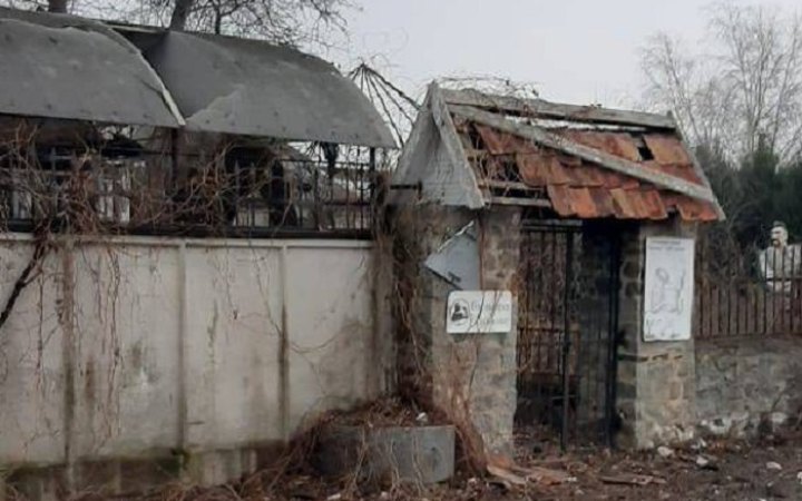 Три російські ракети влучили в будівлю придорожного ресторану на Запоріжжі