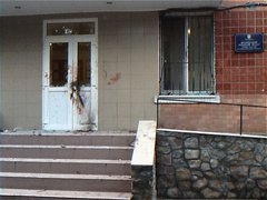 Эксперты-криминалисты во Врадиевке собирают улики ночного погрома 