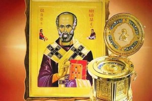 В Днепропетровске начали работу канцелярия и фабрика Святого Николая