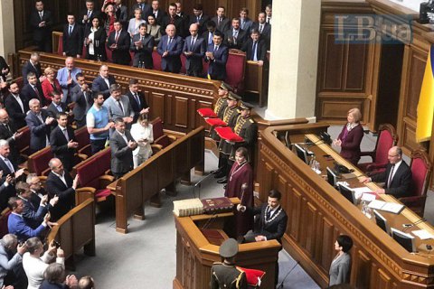 Зеленский: готов на все ради мира на Донбассе