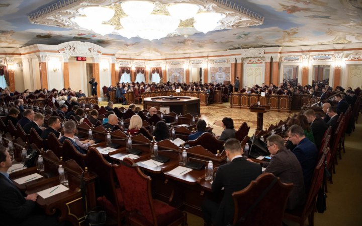 У Верховному Суді скоротили 330 посад, хочуть зекономити понад 185 млн грн