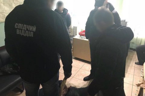 Одесские таможенники попались на взятке за растаможку грузов из Китая