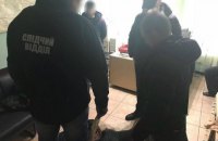 Одесские таможенники попались на взятке за растаможку грузов из Китая