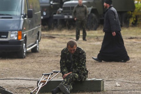 500 военных совершили самоубийства после возвращения из зоны АТО
