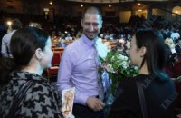 Известный плавец тоже хочет быть народным депутатом