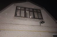 На Київщині уламки збитих ворожих цілей пошкодили автомобілі та будинки