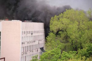 На горсовете Мариуполя подняли флаг ДНР