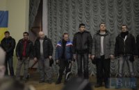 Активісти упіймали близько 10 "тітушок" і допитали в Будинку профспілок (додано ФОТО)