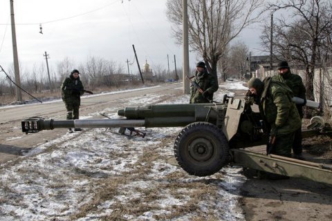 Боевики 21 раз обстреляли силы АТО с полуночи