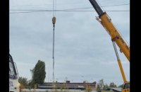На залізничних станціях Київщини встановлюють мобільні укриття