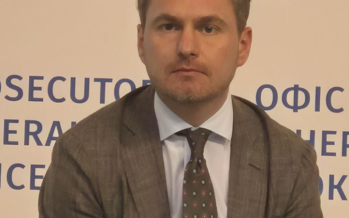 Генпрокурор Кравченко спростував відставку і заявив, що знає про кожного, хто проти нього працює