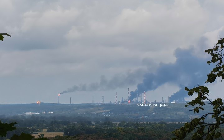 Безпілотники уразили один із найбільших НПЗ Росії "Уфанефтехим" в Уфі