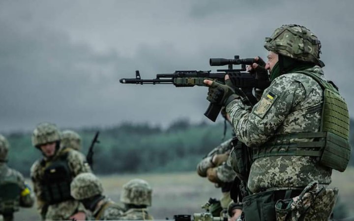 Тривають бої в районі Берестового та на підступах до Вуглегірської ТЕС, - Генштаб