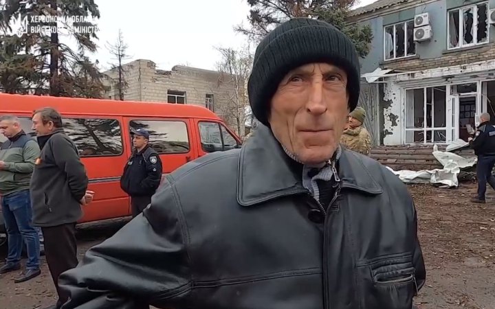Херсонська ОВА розповіла про місцевого мешканця, якого окупанти обстріляли з безпілотника за допомогу ЗСУ