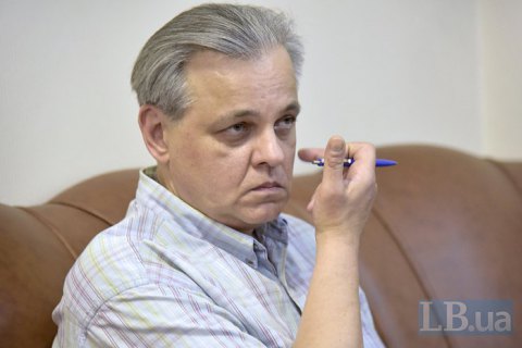 Рахманин допустил, что Зеленский может объявить чрезвычайное положение