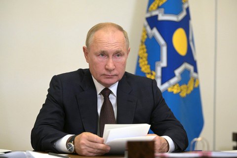 Путін заявив, що в його оточенні "кілька десятків людей" захворіли на COVID-19