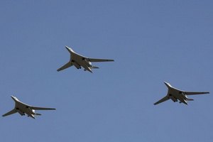 США: российские самолеты в пятницу нарушили авиапространство Украины