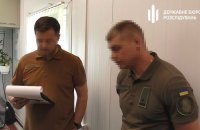 На Київщині посадовець військової частини вимагав гроші з підлеглих за оформлення виплат та відпусток, – ДБР