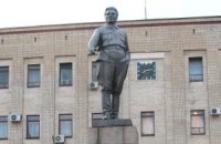 В Кировограде к приезду Януковича "откапывают" памятник Кирова