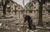 На Донеччині загарбники за добу вбили двох і поранили трьох мирних мешканців