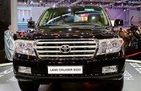 ФСБ России решила купить люксовые джипы с бойницами