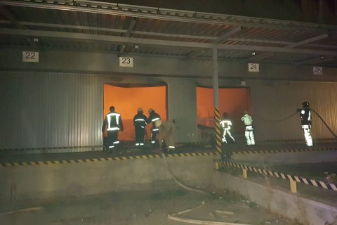 "Новая почта" компенсирует стоимость посылок, сгоревших на складе в Мукачево