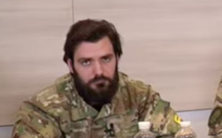 ГРУ Росії намагалося завербувати полонених "азовців" "знищувати Захід і США"