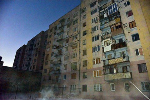 Боевики обстреливали Авдеевку из "Градов" и танков, - штаб