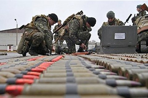 Минобороны направит 1,2 млрд гривен на повышение безопасности арсенала под Славутой 